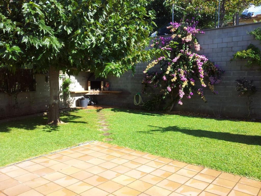 Villa Casa Con Jardin-Wifi Free L' Escala Exterior foto